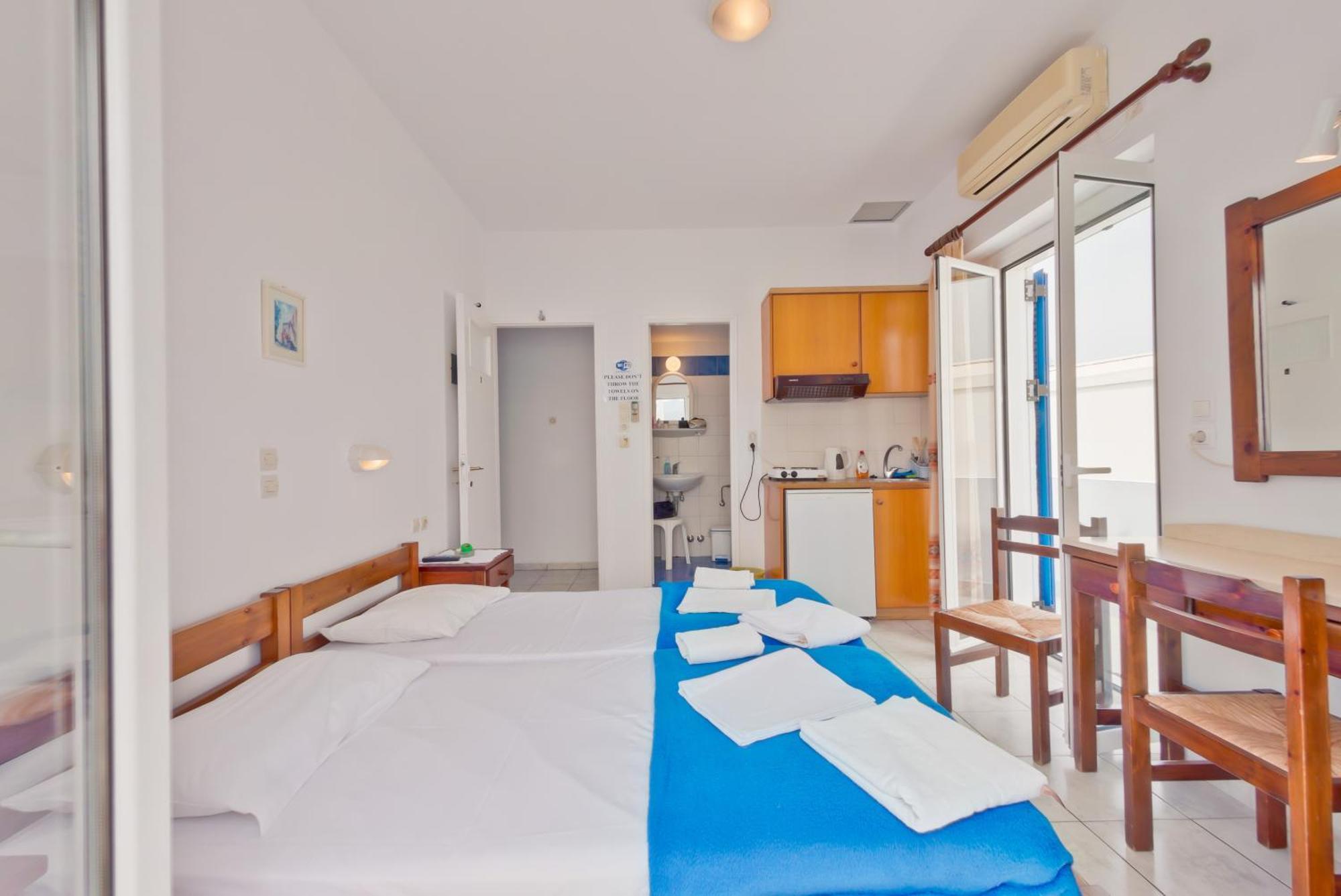 Paris Rooms Antiparos Exterior photo
