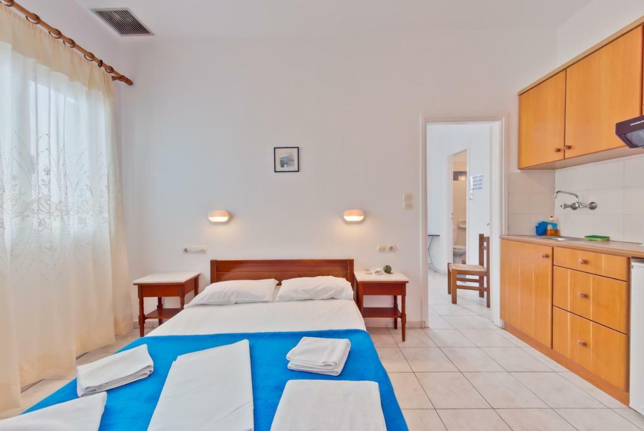 Paris Rooms Antiparos Exterior photo